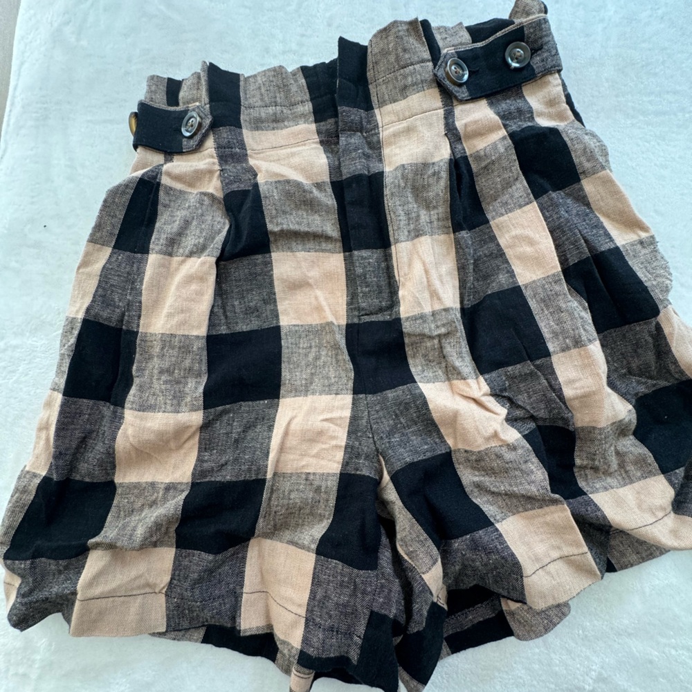 Gingham grandma style high waisted shorts
